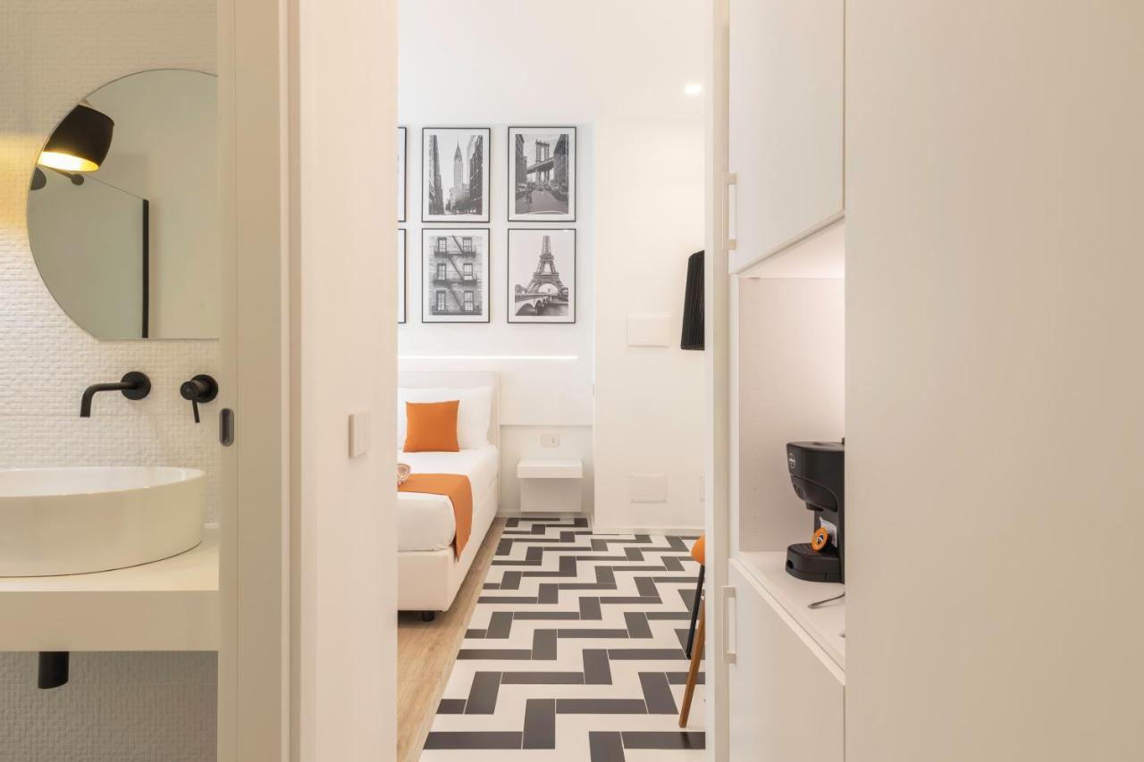 Metropolitan Rooms Cagliari Esterno foto