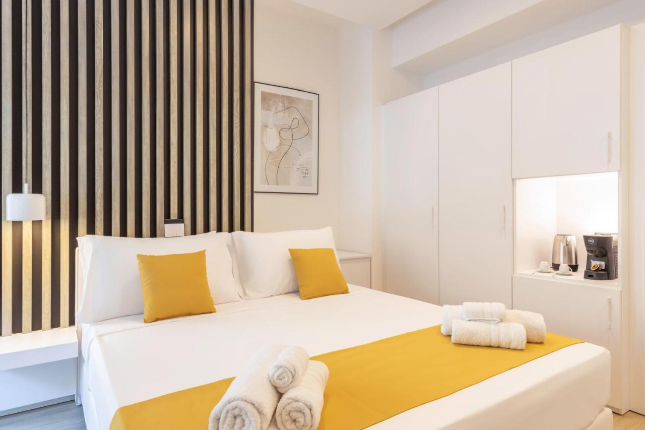 Metropolitan Rooms Cagliari Esterno foto